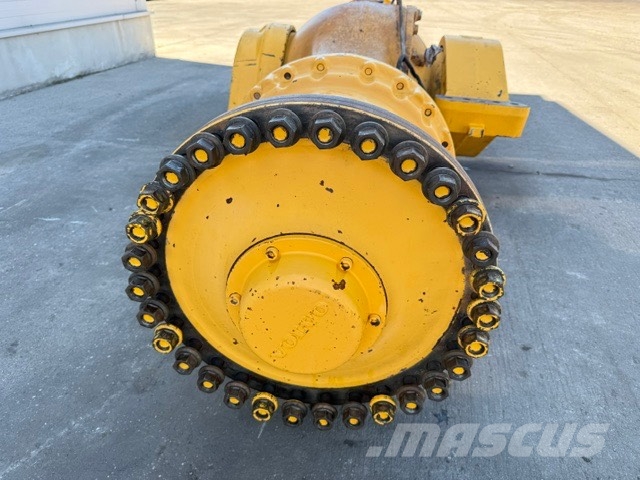 Volvo L 220 F REAR AXLES Осі