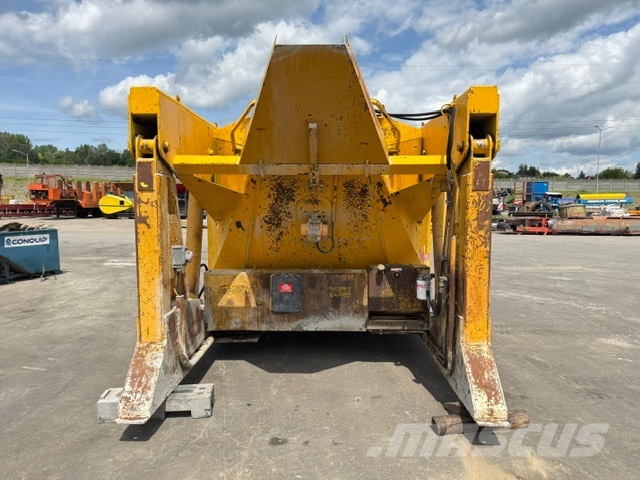 Benne 141.5 DISTRIBUTOR SILO 6M3 Polovne mešalice