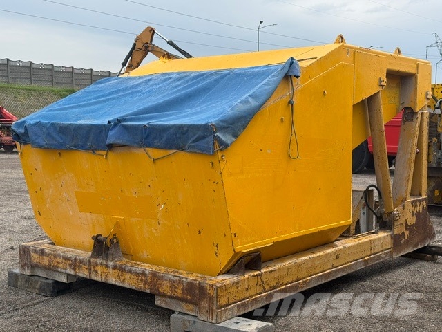 Benne 141.5 DISTRIBUTOR SILO 6M3 Polovne mešalice