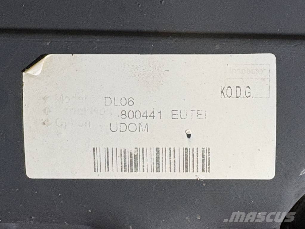 Doosan DX 190 W Bagri na kolesih