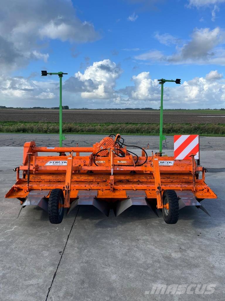 Struik 4RF315 Rijenfrees Okopalniki