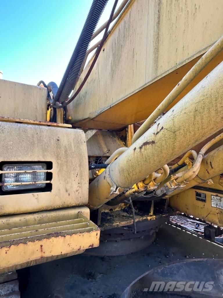 Komatsu PC 210 LC-8 Верижен екскаватор
