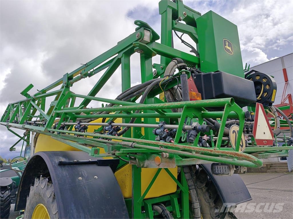 John Deere M740i Vučene prskalice