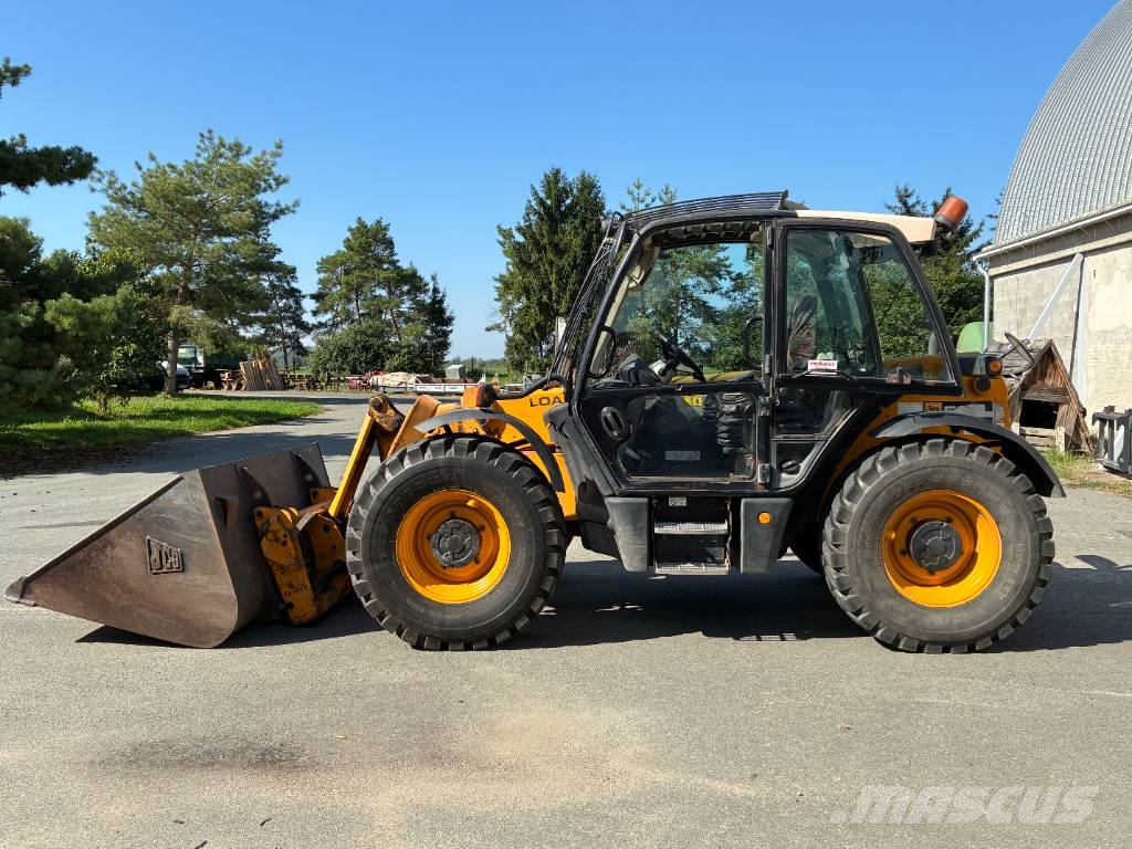 JCB 536-60 معدات مناولة لأغراض الزراعة