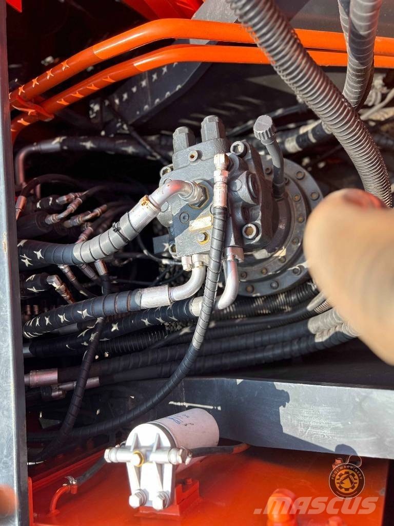 Doosan DH 300 LC-9 Raupenbagger