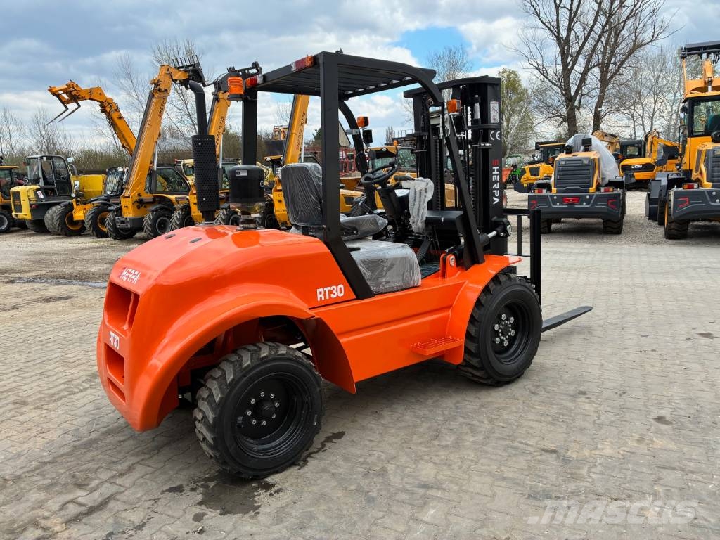 Sherpa RT30 2WD 3.0T Terep Targonca Dīzeļa autoiekrāvēji