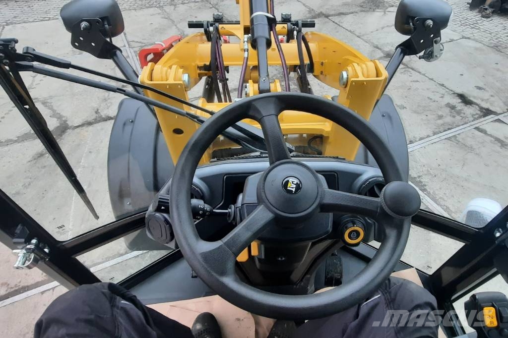 CAT 906 Radlader