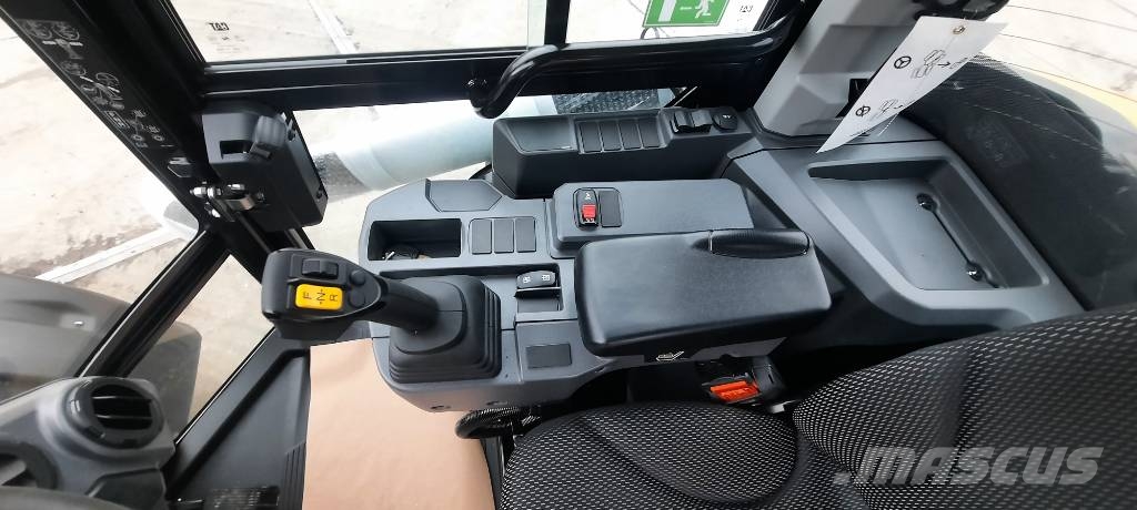 CAT 906 Radlader