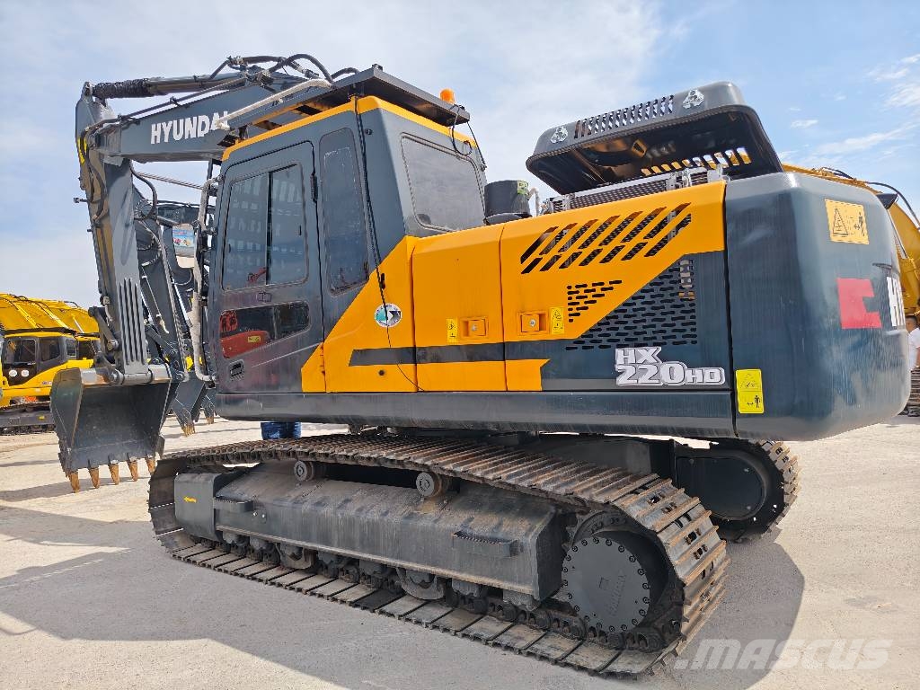 Hyundai HX 220 HD 履带挖掘机