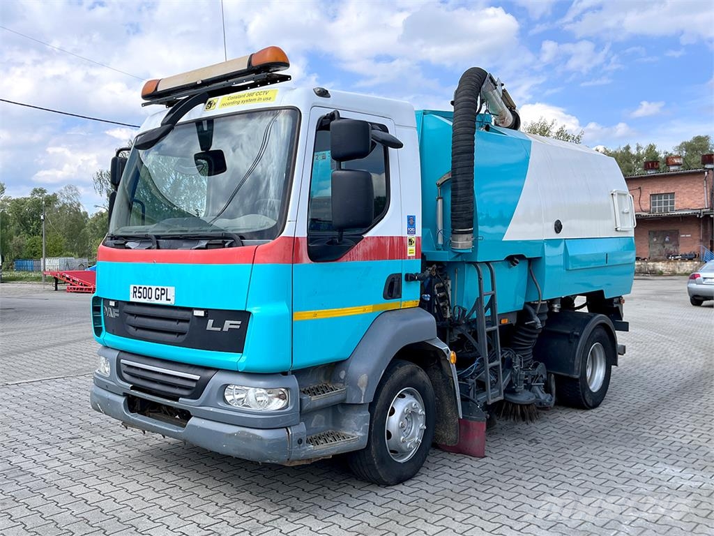 Johnston VT650 Sweepers