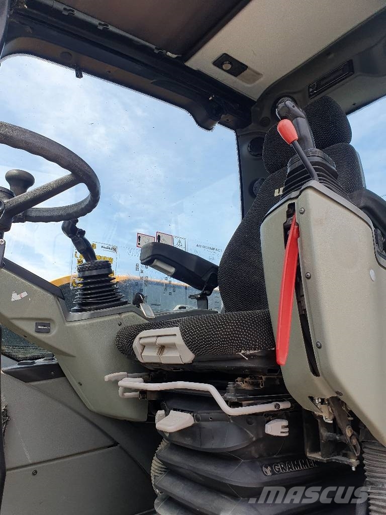 Liebherr A 910 Compact Excavadoras de ruedas