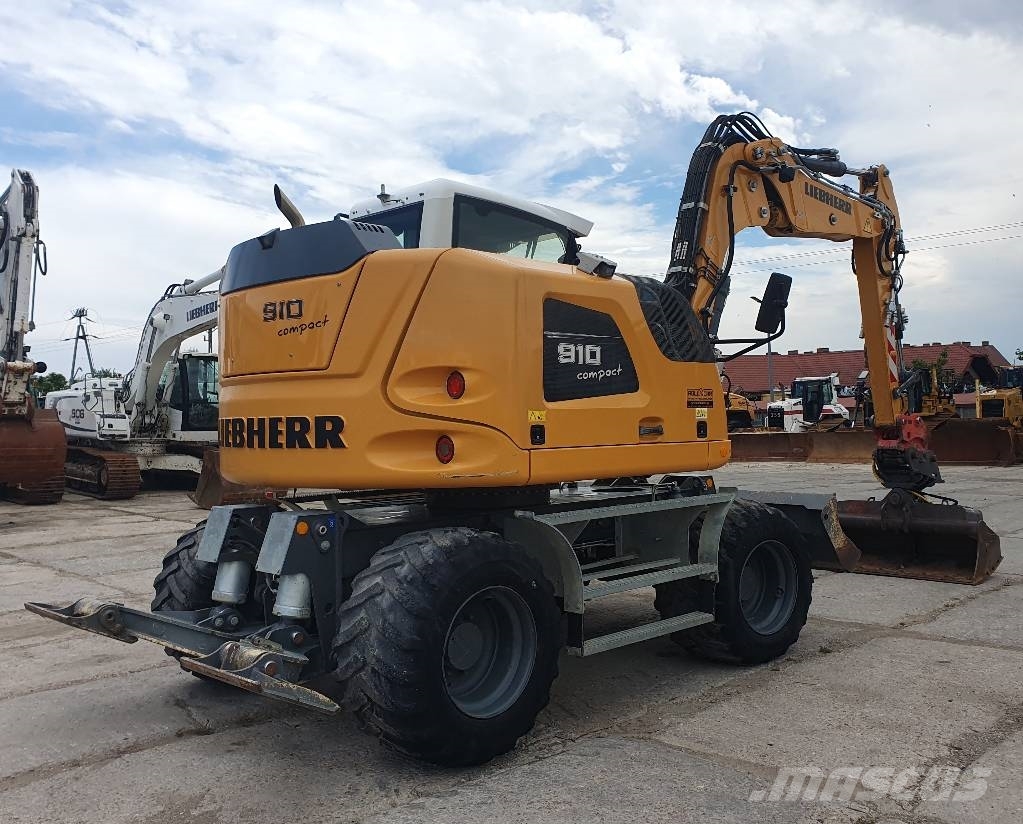 Liebherr A 910 Compact Excavadoras de ruedas