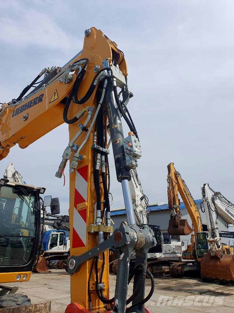Liebherr A 910 Compact Excavadoras de ruedas