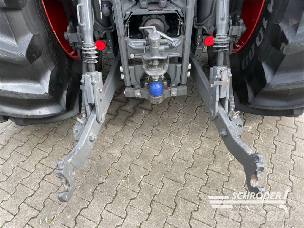 Fendt 1050 VARIO S4 PROFI PLUS Traktori