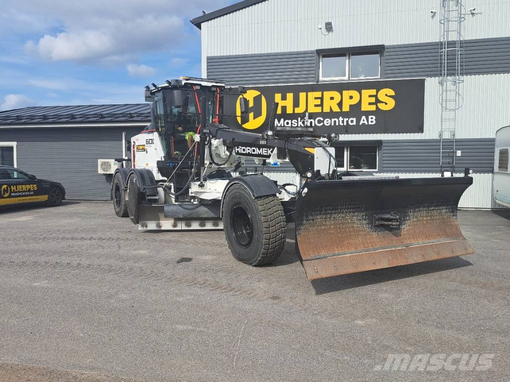 Hidromek MG600 Niveleuse