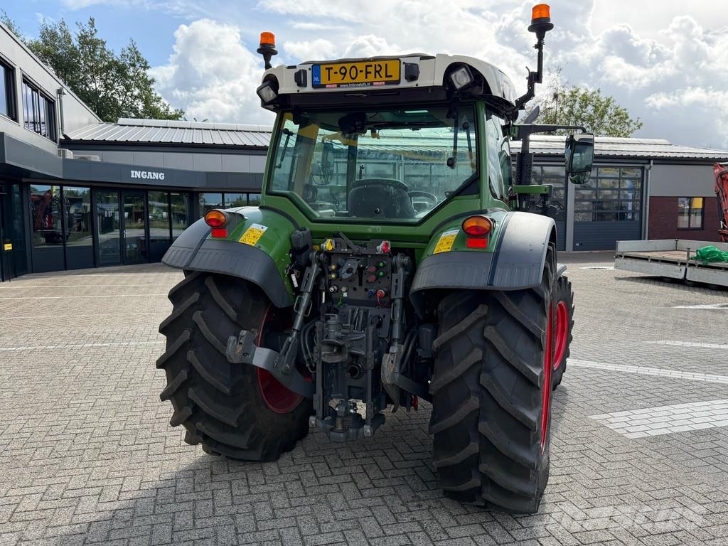 Fendt 211 VARIO FENDT Traktorji
