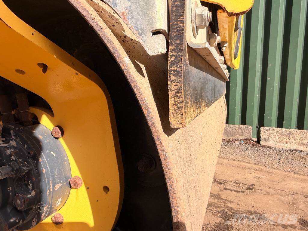 Bomag BW 120 AD-5 Twin Drum Roller Twin drum rollers