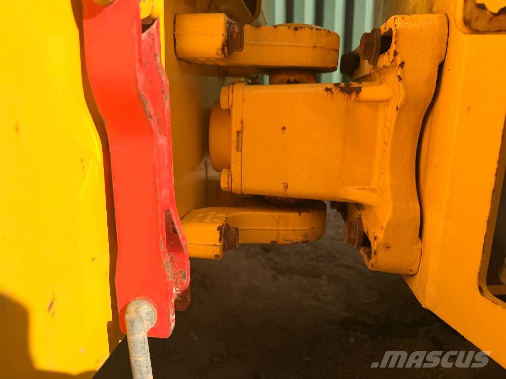 Bomag BW 120 AD-5 Twin Drum Roller Twin drum rollers