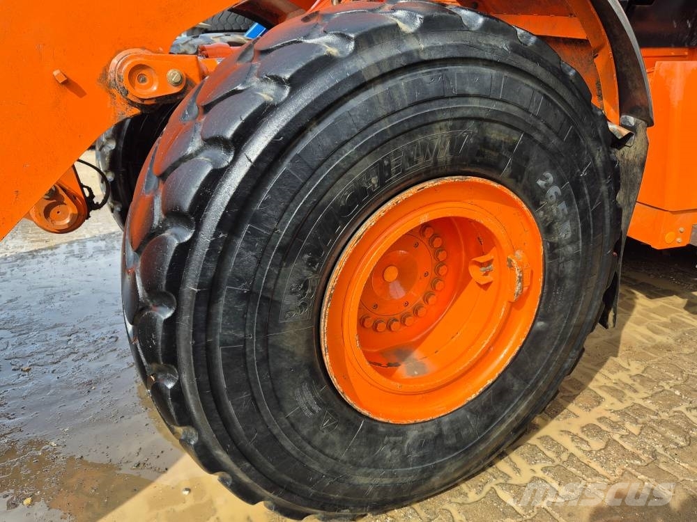 Hitachi ZW 310-6 Tekerlekli yükleyiciler