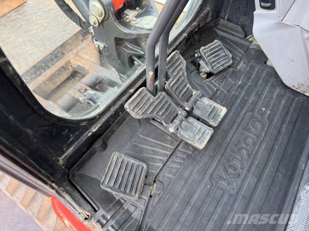 Kubota KX037-4 - Hammer Lines / Quick Coupler Mini excavators < 7t