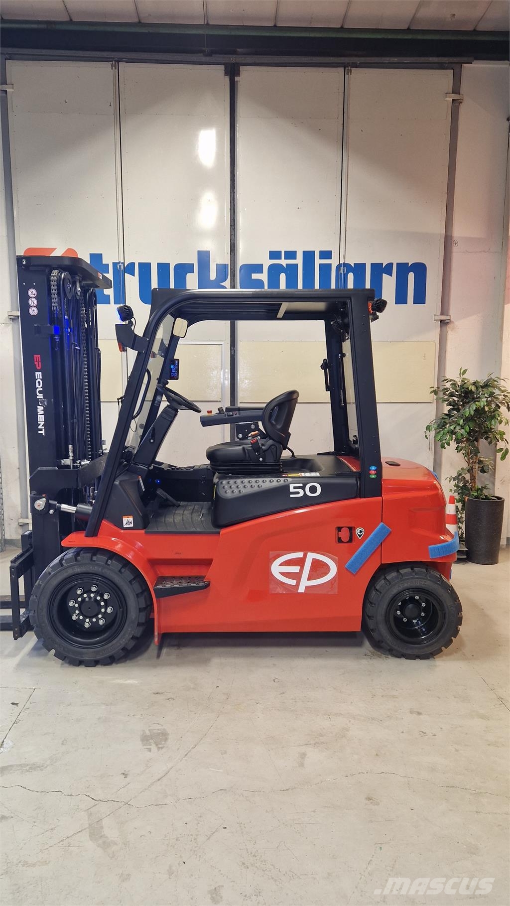 EP Equipment CPD50L1 Electric forklifts