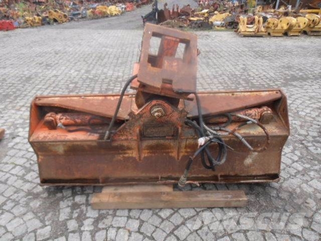 ŁYŻKA SKARPÓWKA HYDRAULICZNA NADO SK 15 Łyżki do koparek