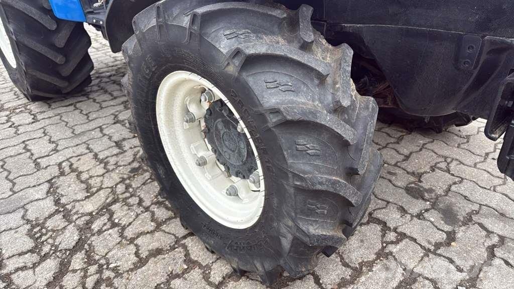 New Holland T3.80F Tractor Tractors