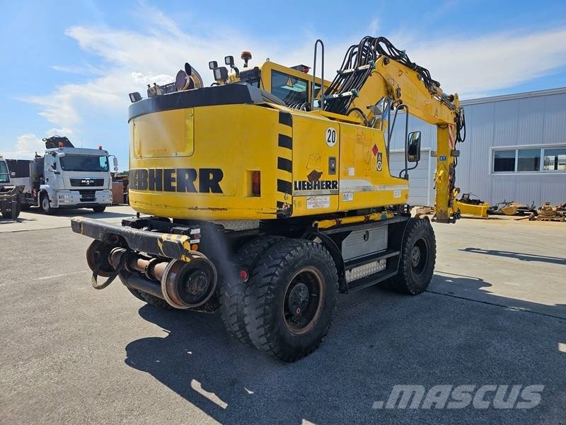 Liebherr A 900 C ZW 轮式挖掘机
