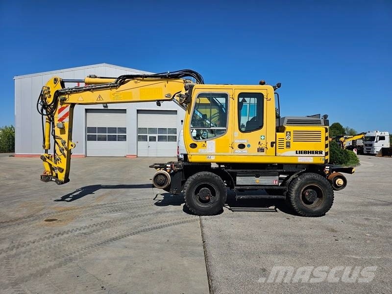 Liebherr A 900 C ZW 轮式挖掘机