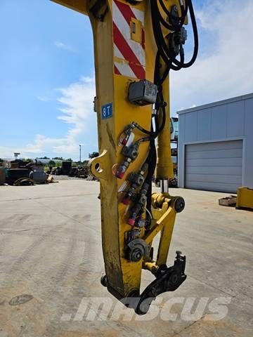 Liebherr A 900 C ZW 轮式挖掘机