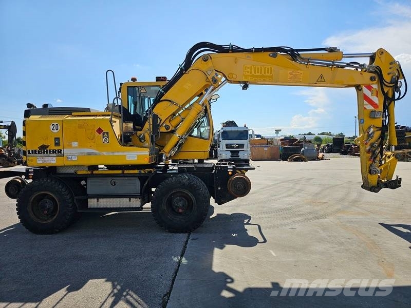 Liebherr A 900 C ZW 轮式挖掘机