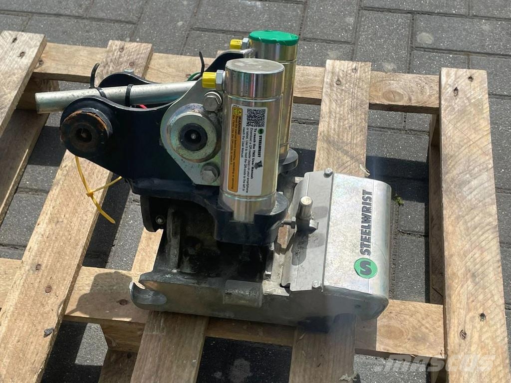 Steelwrist TMX S30 -180HA | TILT QUICKCOUPLER | TILTING COUPL Rotators