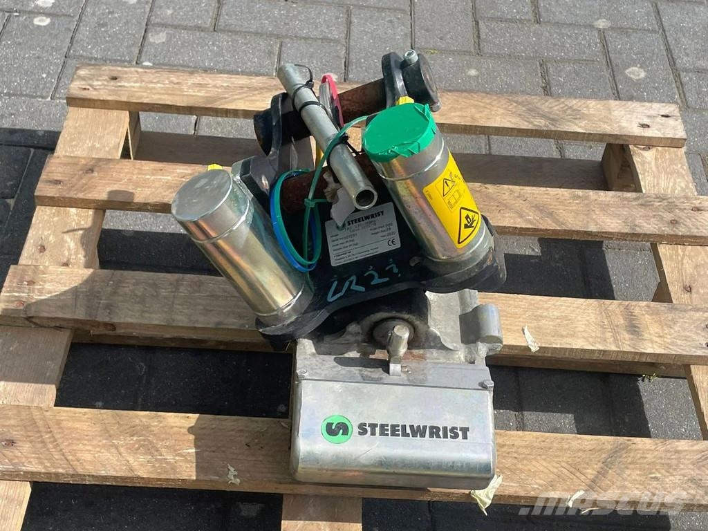Steelwrist TMX S30 -180HA | TILT QUICKCOUPLER | TILTING COUPL Rotators