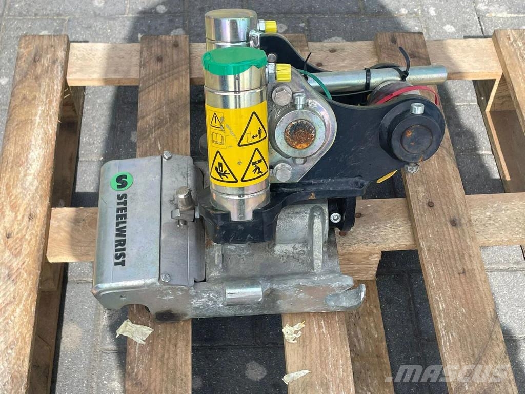 Steelwrist TMX S30 -180HA | TILT QUICKCOUPLER | TILTING COUPL Rotators