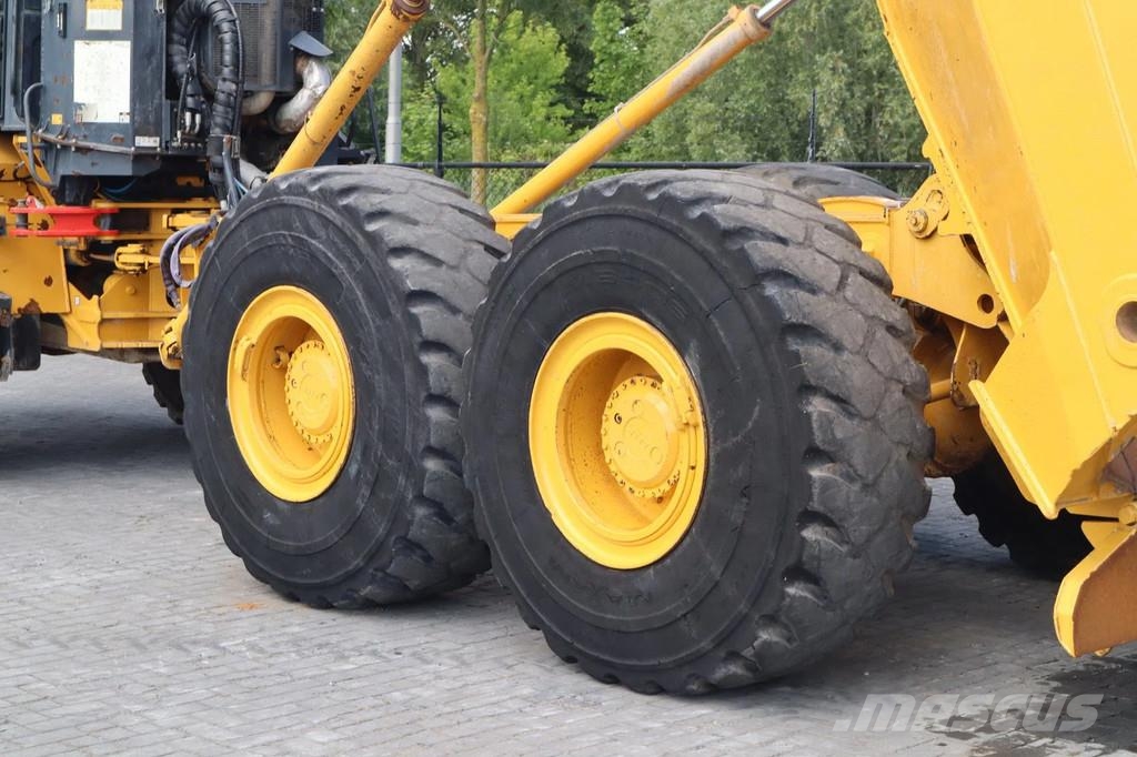 Bell B25E | LOW HOURS | GOOD CONDITION | CE & EPA Artikulētie pašizgāzēji