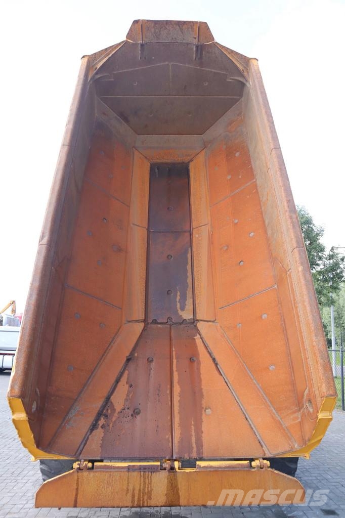 Bell B25E | LOW HOURS | GOOD CONDITION | CE & EPA Artikulētie pašizgāzēji