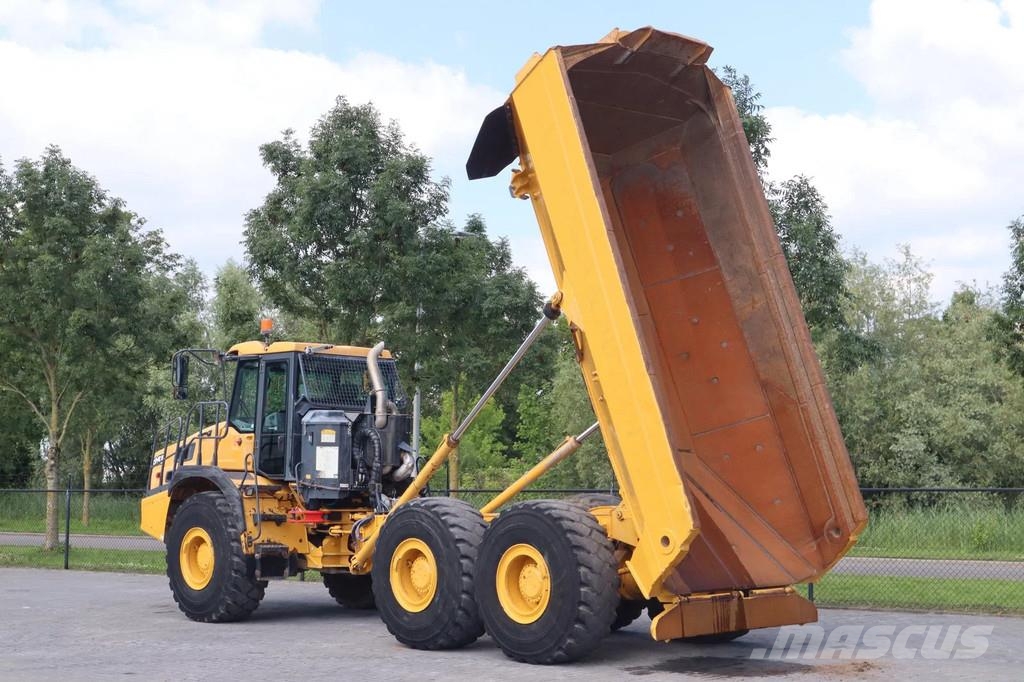 Bell B25E | LOW HOURS | GOOD CONDITION | CE & EPA Artikulētie pašizgāzēji
