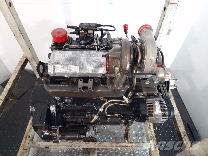 Perkins 1104D-44TA Двигатели