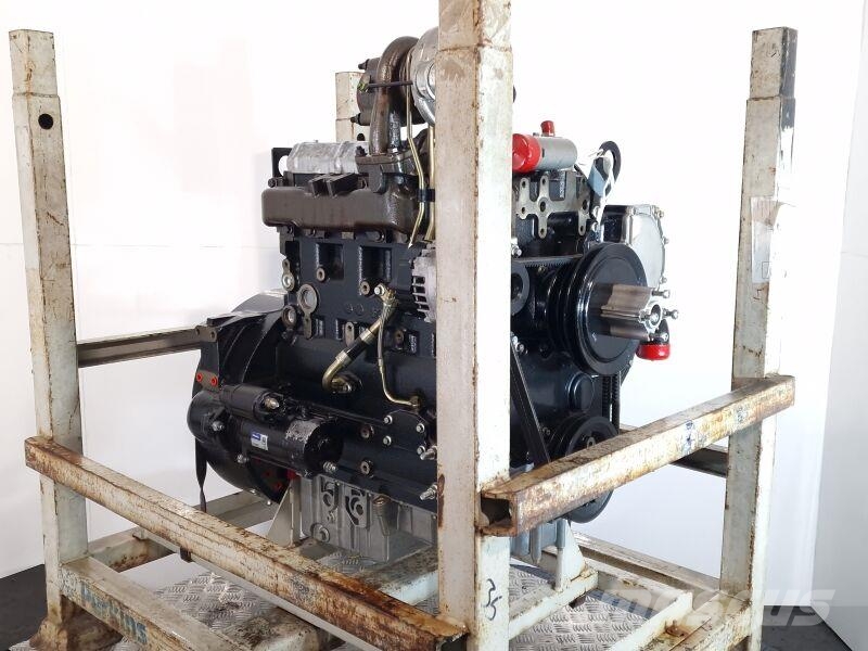 Perkins 1104D-44TA Двигатели
