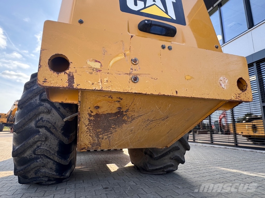 CAT CP68B Erdbauwalzen