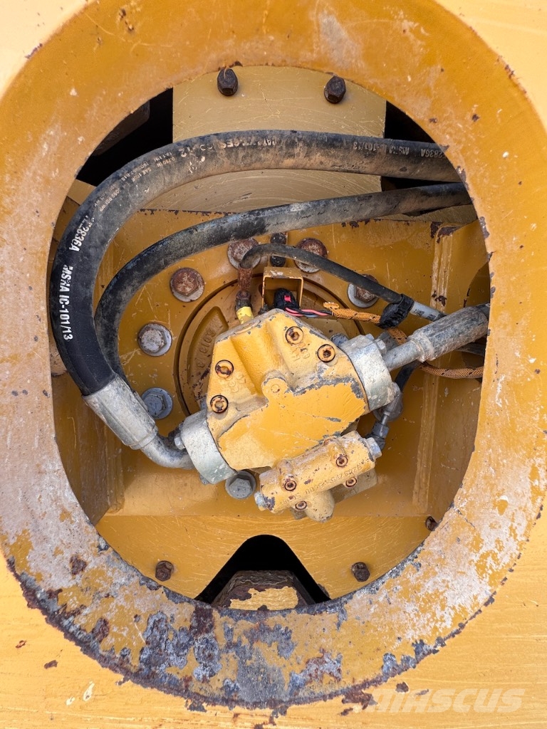 CAT CP68B Erdbauwalzen