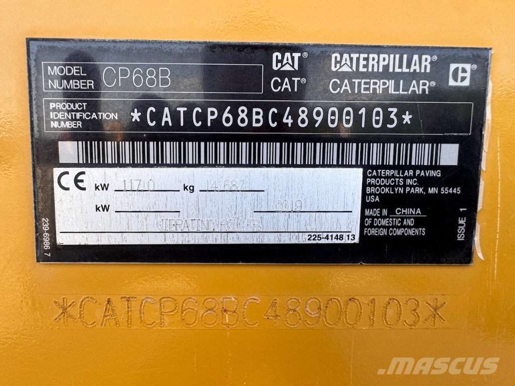 CAT CP68B Erdbauwalzen