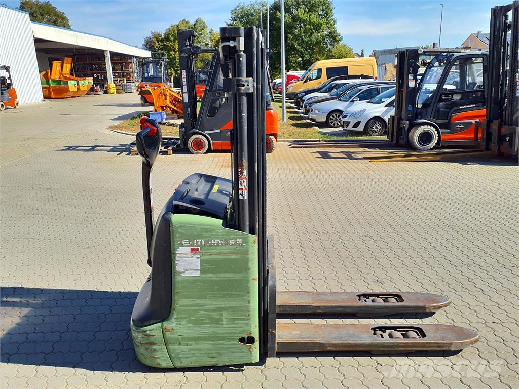 Linde L12i Savaeigiai rietuvai