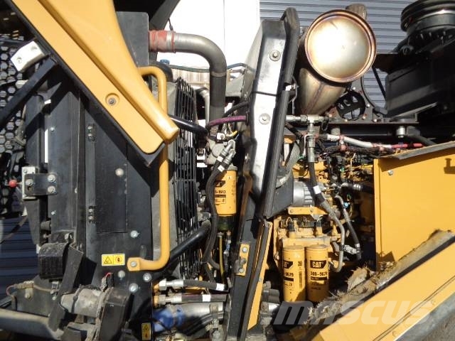 CAT 966 K لوادر بعجل