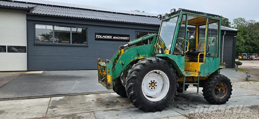 JCB 520M Wielladers