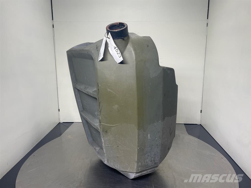 Liebherr L538-93011568-Fuel tank/Kraftstofftank Chassis