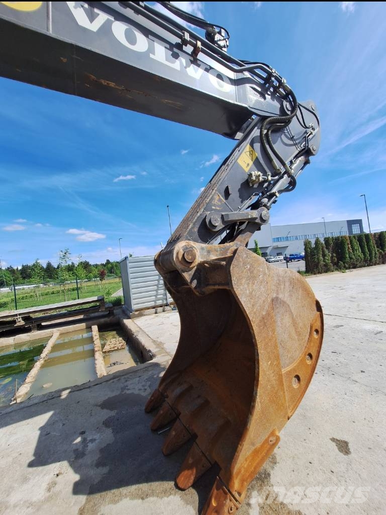 Volvo EC380ENL Rupsgraafmachines