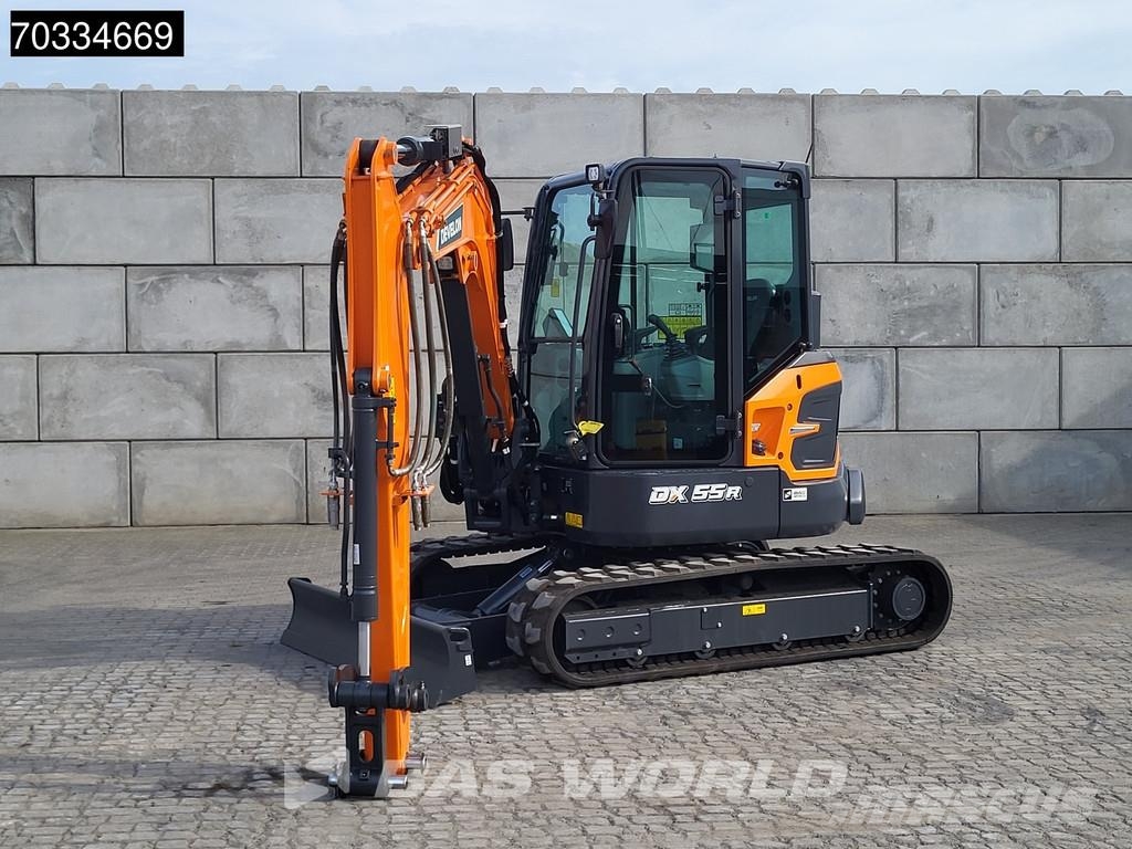 Develon DX55 R-7 A/C Mini bagri <7t