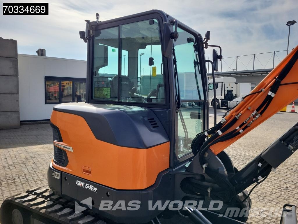 Develon DX55 R-7 A/C Mini bagri <7t