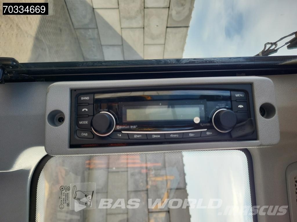 Develon DX55 R-7 A/C Mini bagri <7t
